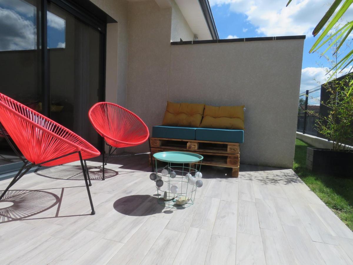 Les Jardins D'Oc - Wifi, Terrasse Et Jardinet - Appart T2 Neuf Soual Esterno foto